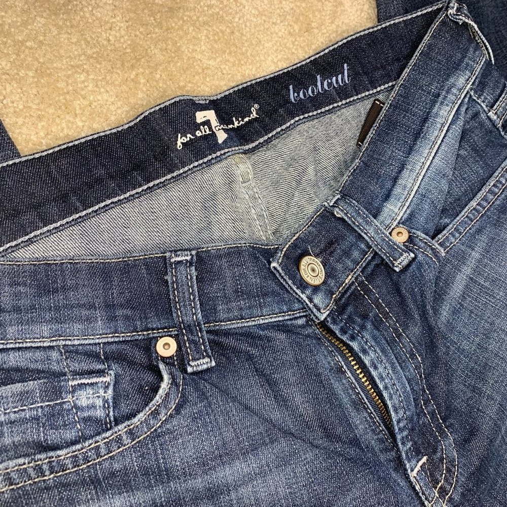 7 FOR ALL MANKIND | Bootcut | Medium-Dark Wash | Size 28